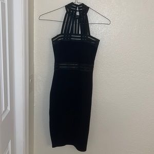 Bodycon black dress